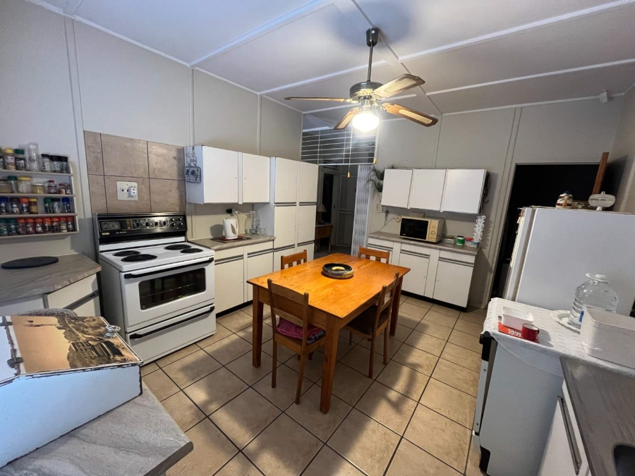 4 Bedroom Property for Sale in Kakamas Northern Cape